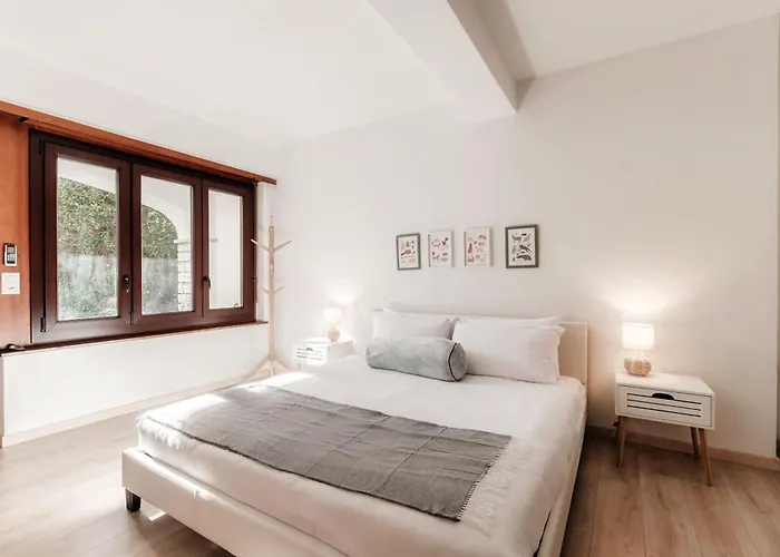 Florida By Quokka 360 - Between The And The Аскона