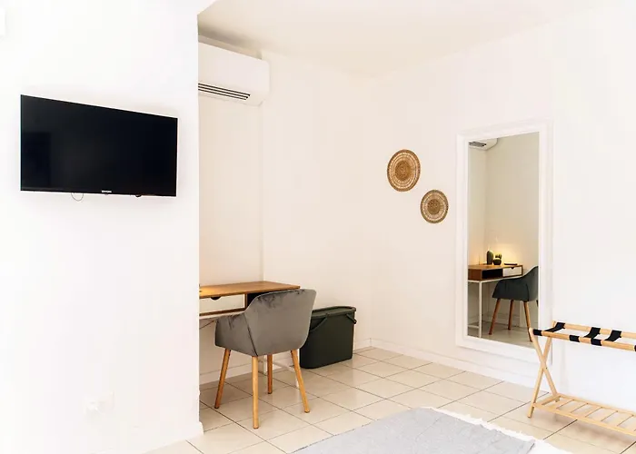 Florida By Quokka 360 - Between The And The Apartamento Ascona