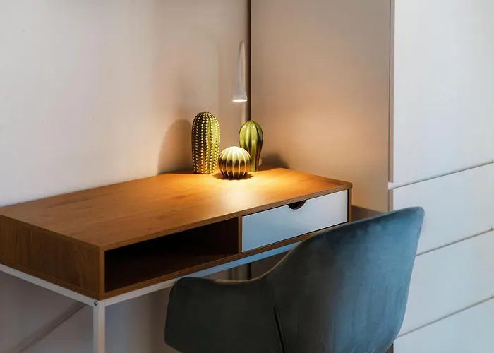 Florida By Quokka 360 - Between The And The Апартаменти