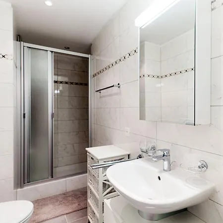 Florida By Quokka 360 - Between The And The アパート *