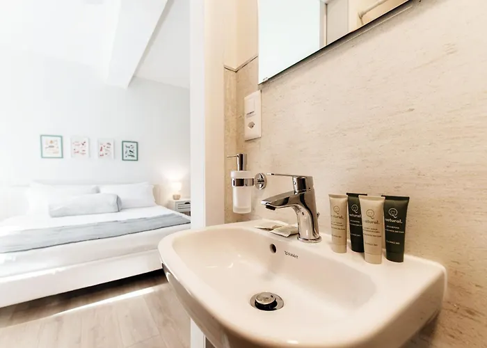 Florida By Quokka 360 - Between The And The アスコナ