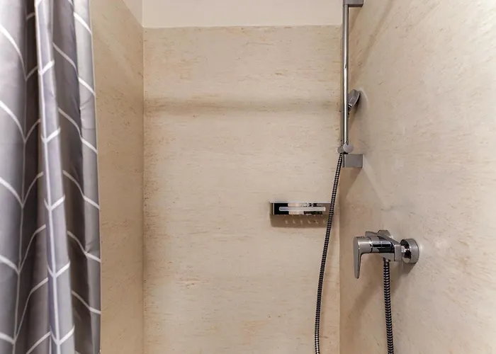 Florida By Quokka 360 - Between The And The アスコナ